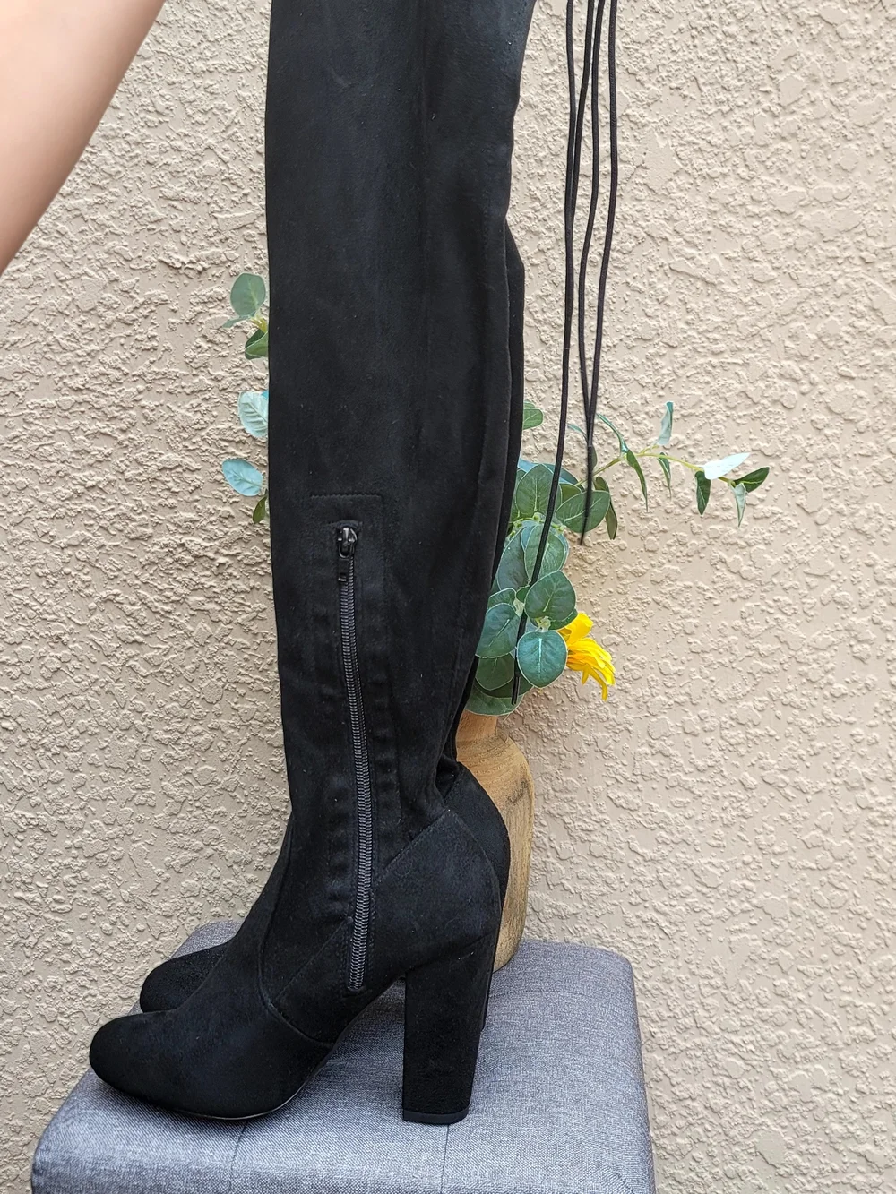 Lulu's Black Over-The-Knee Chunky Heel Boots